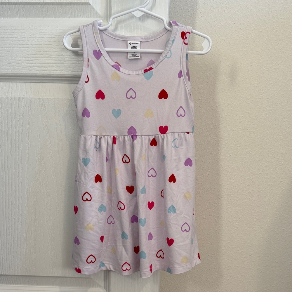 Adorable Heart Print Sleeveless Kids Dress